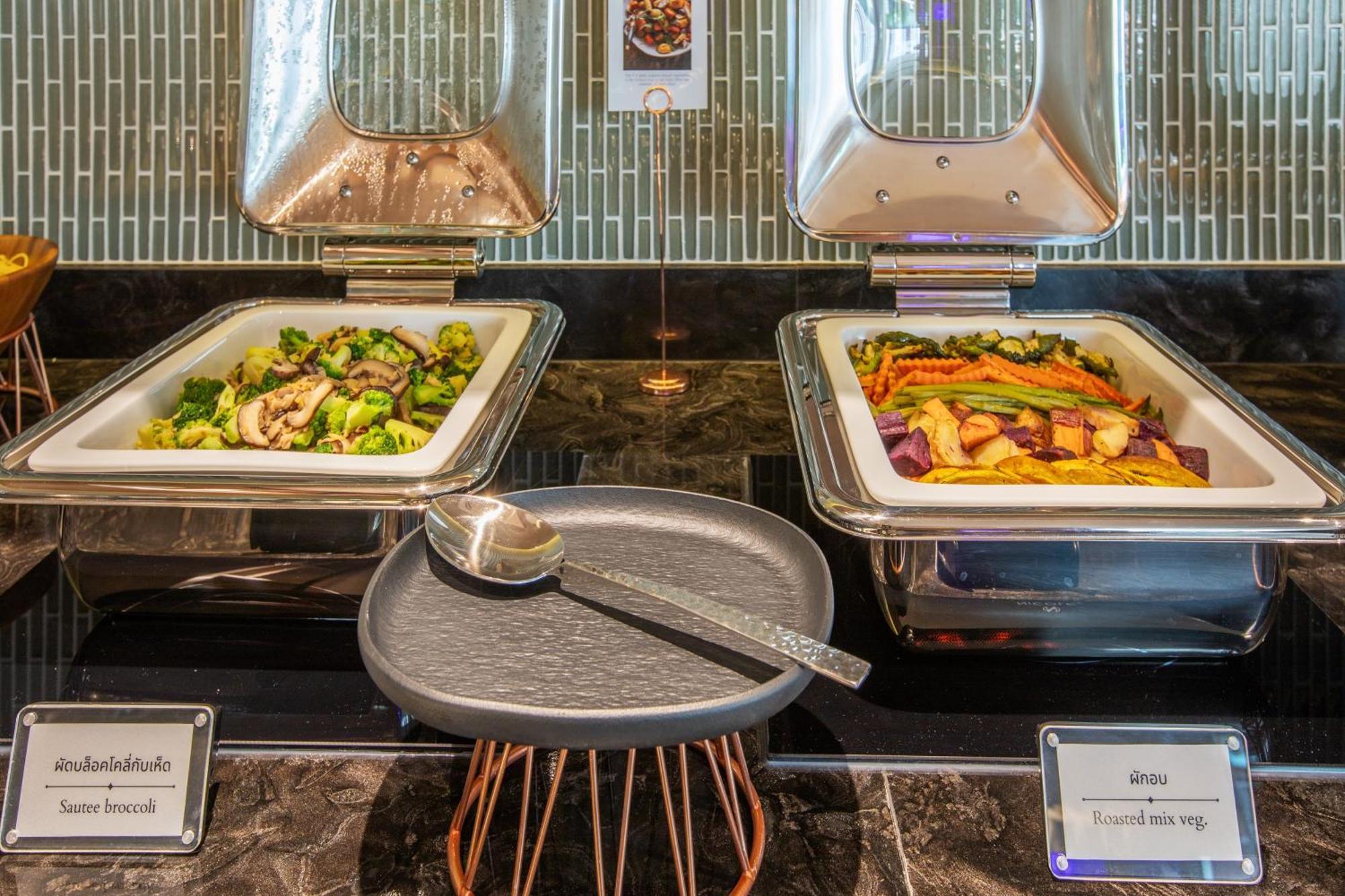 Best Western Click Sathorn 11 Bangkok Dış mekan fotoğraf